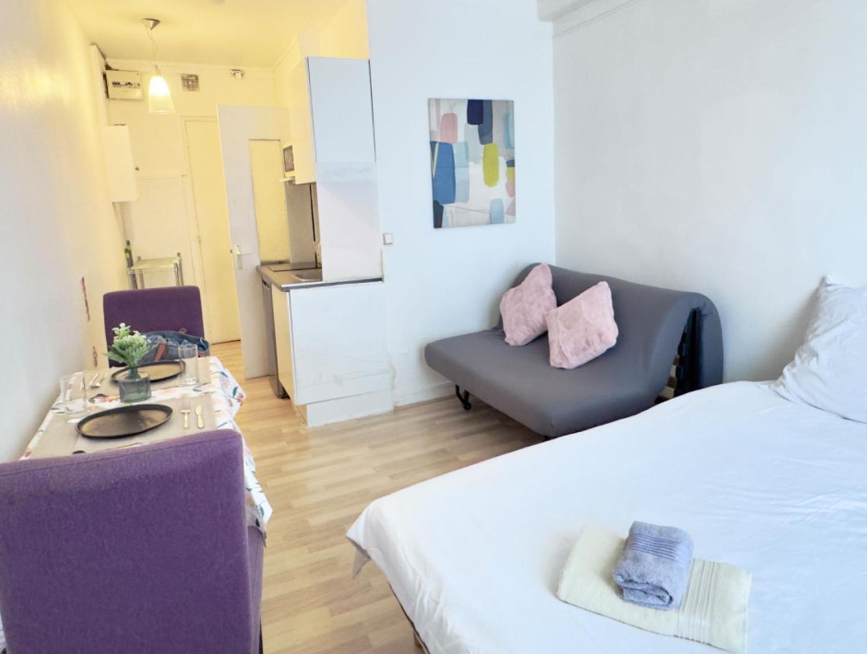 Devenez Voisin Du President Appartement Parijs Buitenkant foto